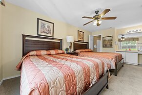Nature's Mix 2 Bedroom Condo by RedAwning