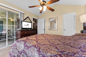 Nature's Mix 2 Bedroom Condo by RedAwning