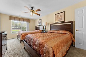 Nature's Mix 2 Bedroom Condo by RedAwning