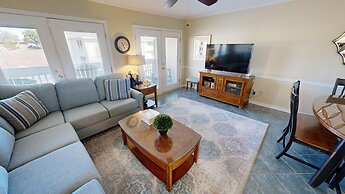 Sandpiper Cove 4216 2 Bedroom Condo by RedAwning