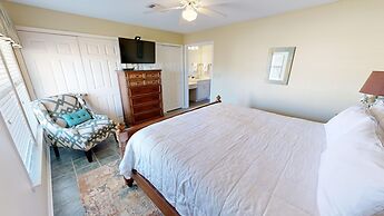 Sandpiper Cove 4216 2 Bedroom Condo by RedAwning