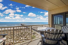 Beach Condo Miles-long Views Sand and Sea, Access to Private Fishing P