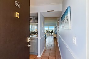 Beach Condo Miles-long Views Sand and Sea, Access to Private Fishing P