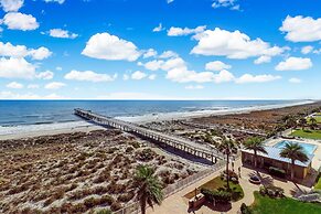 Beach Condo Miles-long Views Sand and Sea, Access to Private Fishing P