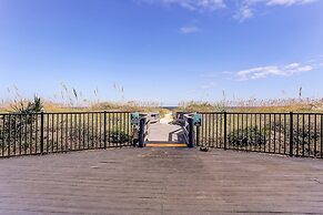 Oceanfront Beach Escape Condo with WiFi by RedAwning