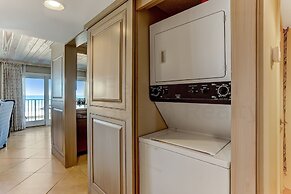 Oceanfront Beach Escape Condo with WiFi by RedAwning