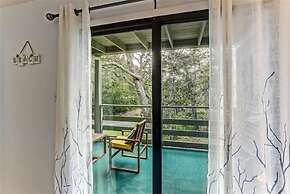 Newly Renovated Condo with Easy Access to Pool and Tennis Courts by Re