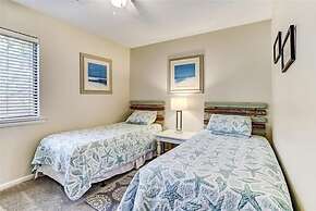 Newly Renovated Condo with Easy Access to Pool and Tennis Courts by Re