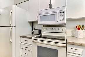 Newly Renovated Condo with Easy Access to Pool and Tennis Courts by Re