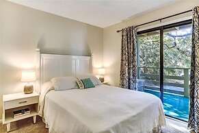 Newly Renovated Condo with Easy Access to Pool and Tennis Courts by Re