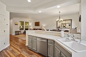 Old Mill Magic 2 Bedroom Townhouse by RedAwning