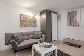 Old Town Center Studio Apartments