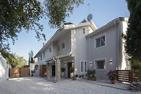 Gem Villa in Viros Corfu