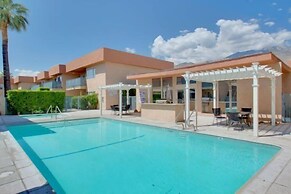 Americana Gardens 118    *30 Day Minimum 2 Bedroom Condo by RedAwning