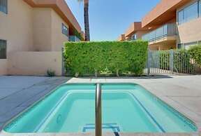 Americana Gardens 118    *30 Day Minimum 2 Bedroom Condo by RedAwning