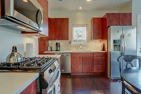 Surfsup!   *30 Day Minimum 3 Bedroom Home by RedAwning