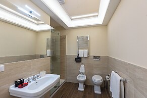 Prestigious Apartment Via Barberini