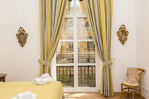 Prestigious Apartment Via Barberini
