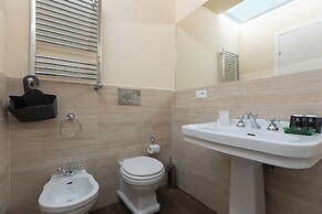 Prestigious Apartment Via Barberini