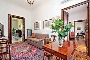 Prestigious Apartment Via Veneto