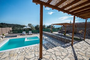 Roggaki Ionian Villas