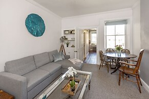 Duke Street City Center Apartment