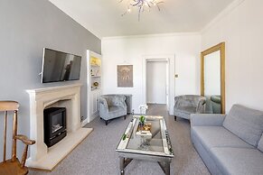 Duke Street City Center Apartment