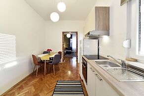 Corner apartments Savska