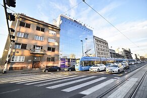 Corner apartments Savska