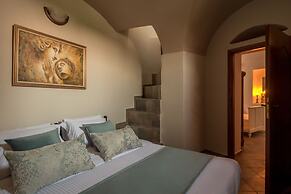 For All Seasons Mansion