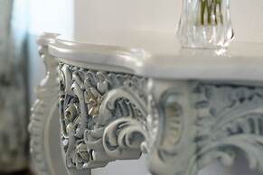 For All Seasons Mansion