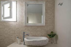 For All Seasons Mansion