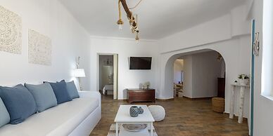 For All Seasons Mansion