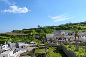 For All Seasons Mansion