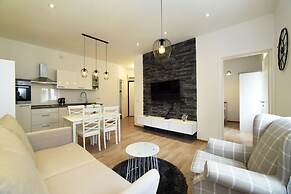 First Choice Centar - Primorska