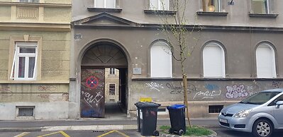 First Choice Centar - Primorska