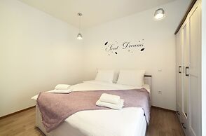 First Choice Centar - Primorska