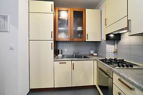 Botanic Apartment