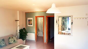 Beach House with Balcony and ocean view