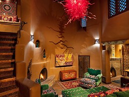 The Inn of The Five Graces