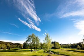 Golfhotel Bodensee by Michael Ritter