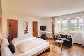 Golfhotel Bodensee by Michael Ritter