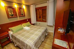 Pousada Caminho dos Plátanos