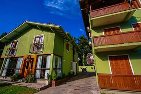 Pousada Caminho dos Plátanos