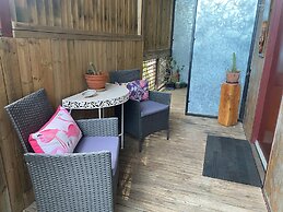 Sutton Spring Art Retreats