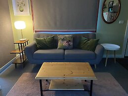 Sutton Spring Art Retreats