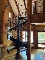 Sutton Spring Art Retreats