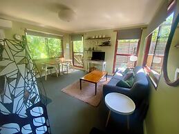 Sutton Spring Art Retreats