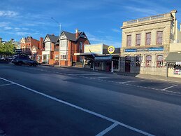 Sutton Spring Art Retreats