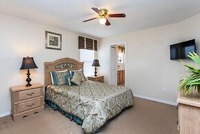 7BR Pool Home Emerald Island by SHV-8567